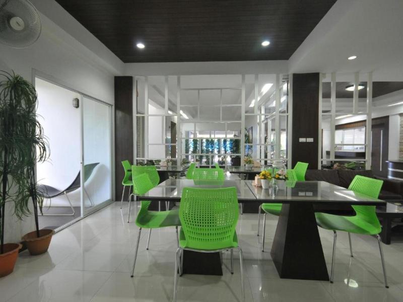 P Park Residence Suvarnabhumi - Restoran
