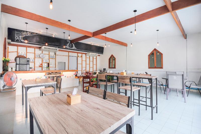 Na Banglampoo Hotel - Restoran