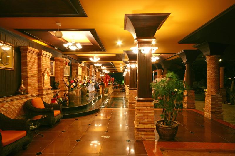 Sea Breeze Resort - Lobi
