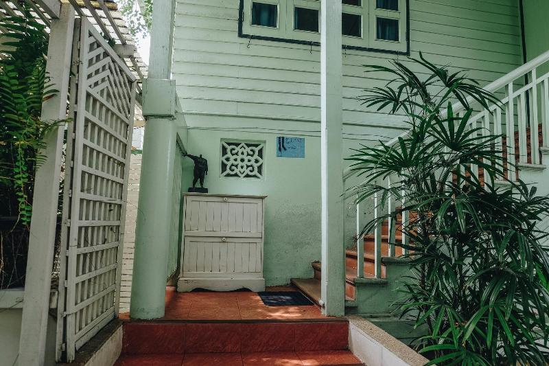 Green Gallery Bed  Breakfast - Teras