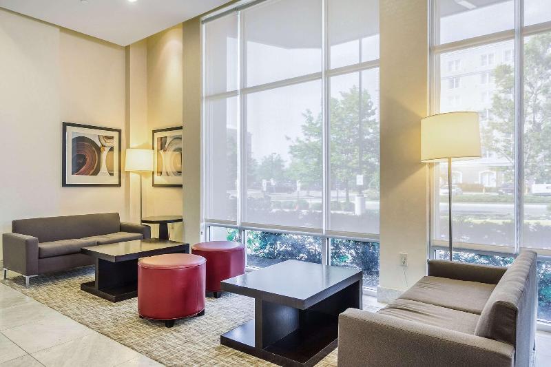 Embassy Suites Elizabeth Newark Airport - Genel
