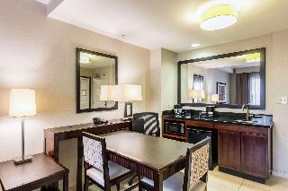 Embassy Suites Elizabeth Newark Airport fotoÄŸrafÄ±