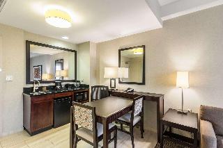 Embassy Suites Elizabeth Newark Airport fotoÄŸrafÄ±