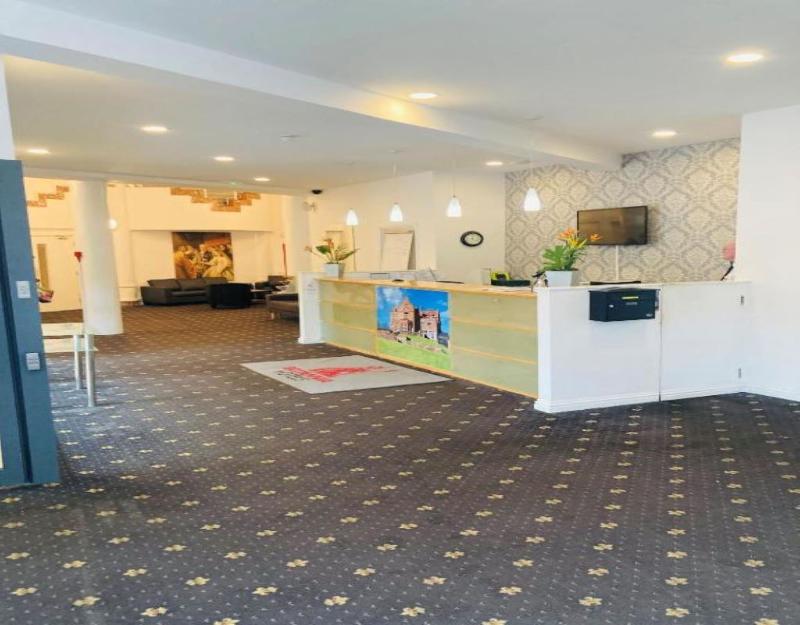 Adamton Country House Hotel - Lobi