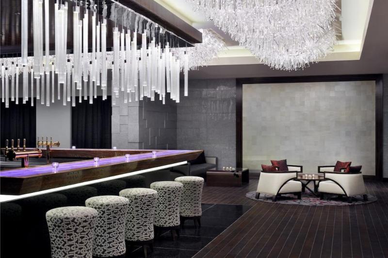 Marriott Executive Apartments Al Jaddaf, Dubai - Bar