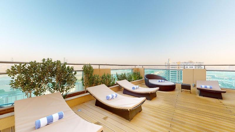 Marriott Executive Apartments Al Jaddaf, Dubai - Havuz