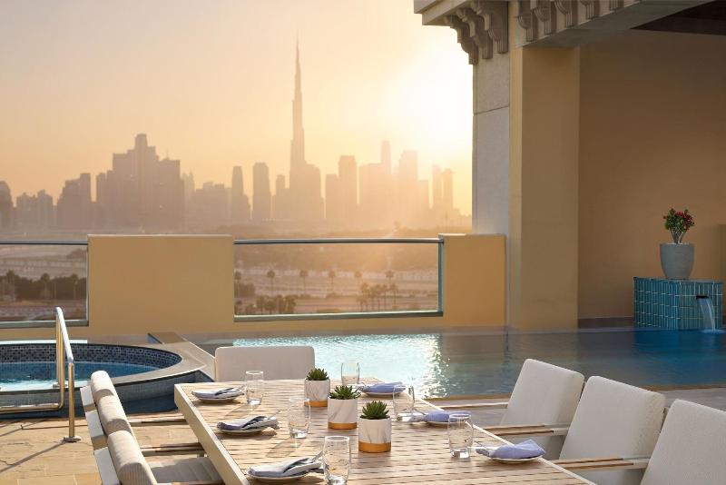 Marriott Executive Apartments Al Jaddaf, Dubai - Restoran