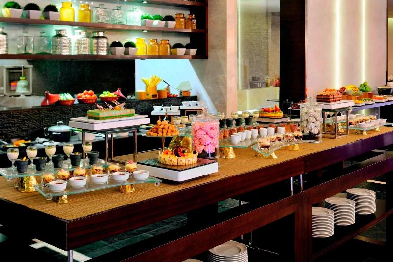 Marriott Executive Apartments Al Jaddaf, Dubai - Restoran