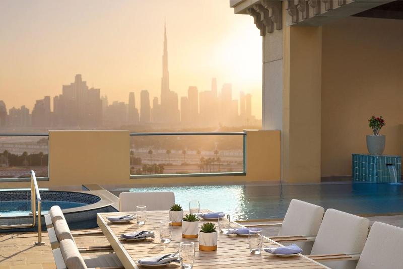Marriott Executive Apartments Al Jaddaf, Dubai - Restoran