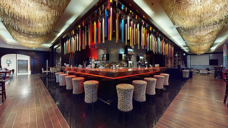Marriott Hotel Al Jaddaf, Dubai - Bar