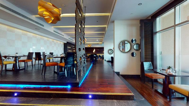 Marriott Hotel Al Jaddaf, Dubai - Restoran