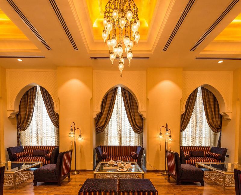 Pullman Al Marjan Island Resort - Bar