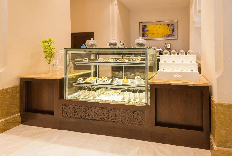 Pullman Al Marjan Island Resort - Bar