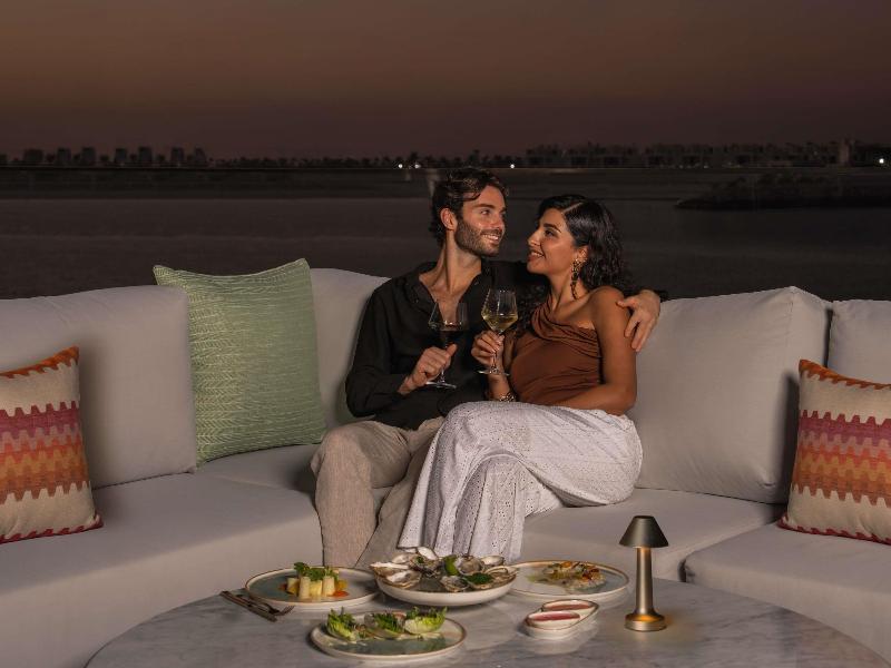 Pullman Al Marjan Island Resort - Bar