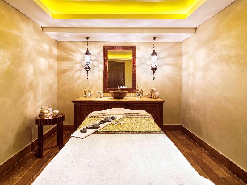 Pullman Al Marjan Island Resort - Aktivite