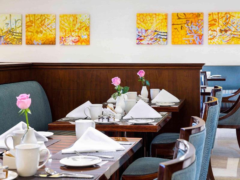 Pullman Al Marjan Island Resort - Restoran