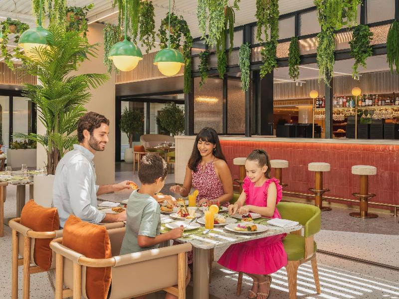 Pullman Al Marjan Island Resort - Restoran