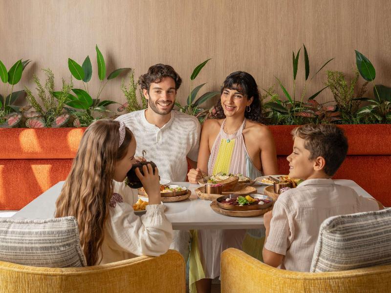 Pullman Al Marjan Island Resort - Restoran