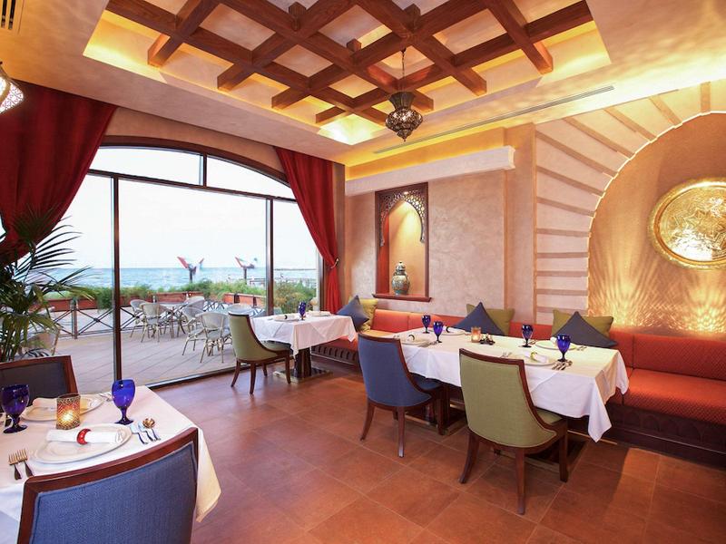 Pullman Al Marjan Island Resort - Restoran