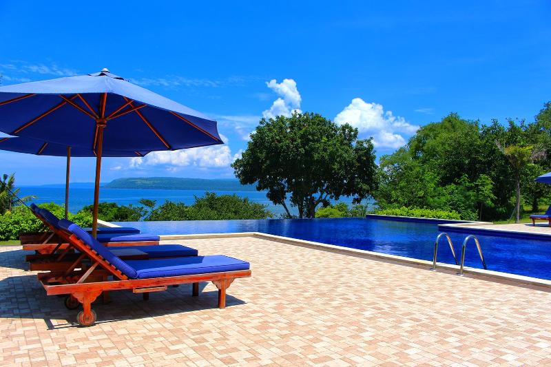 Samawa Seaside Cottage - Havuz