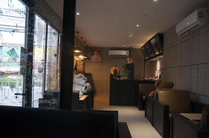 Khuang Singh Residence - Genel