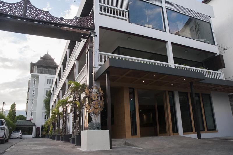 Khuang Singh Residence - Genel