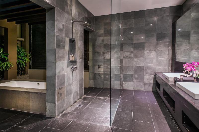 Cicada Luxury Townhouses - Genel