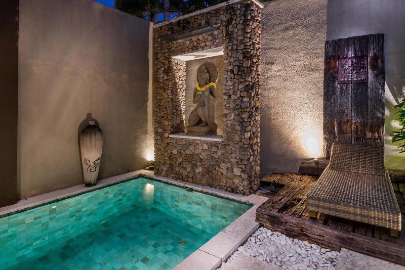 Cicada Luxury Townhouses - Genel
