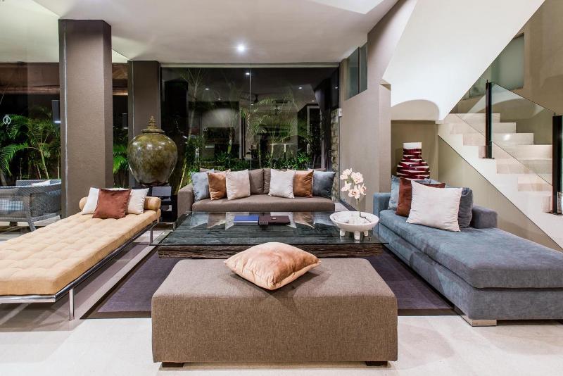 Cicada Luxury Townhouses - Genel