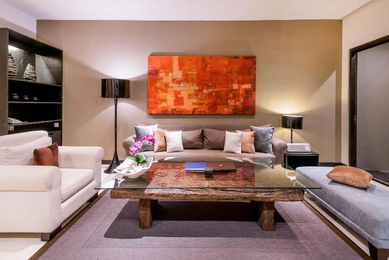 Cicada Luxury Townhouses - Oda