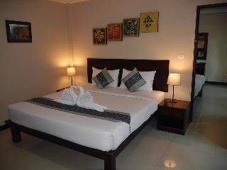 Ampha Place Hotel fotoÄŸrafÄ±