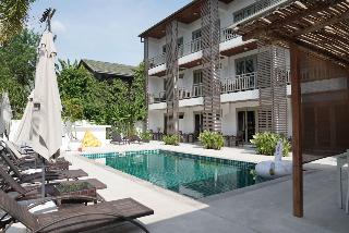 Ampha Place Hotel fotoÄŸrafÄ±