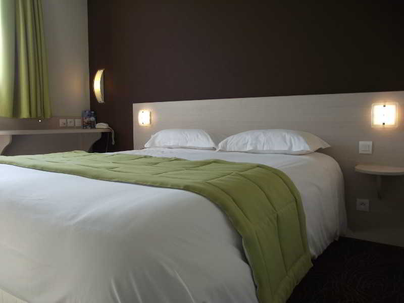 Brit Hotel L'Adresse - Genel