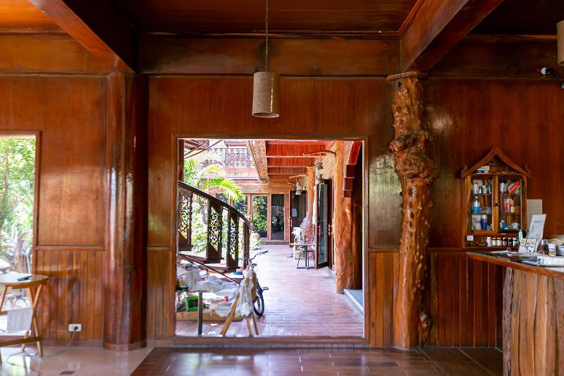 Deeden Pattaya Resort by ZUZU - Lobi
