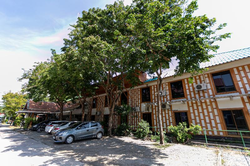 Deeden Pattaya Resort by ZUZU - Genel