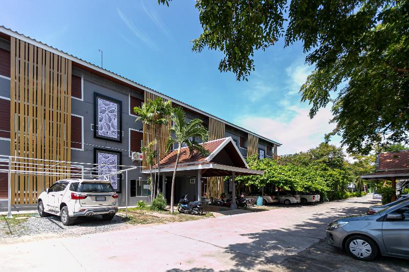 Deeden Pattaya Resort by ZUZU - Genel