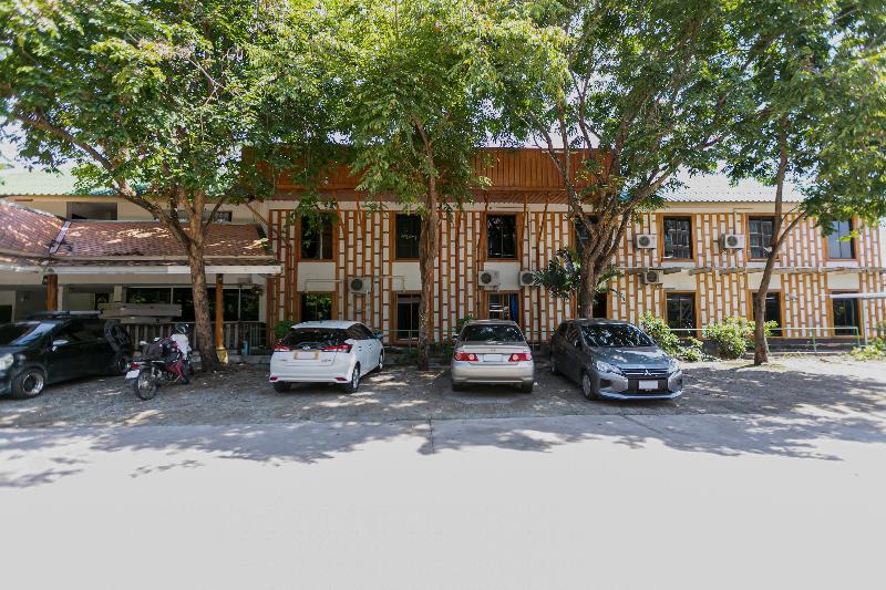 Deeden Pattaya Resort by ZUZU - Genel