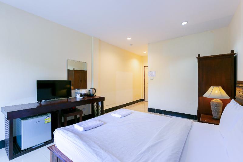 Deeden Pattaya Resort by ZUZU - Oda