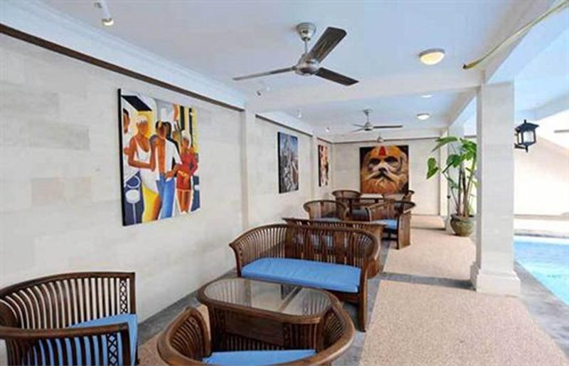 Aquarius Beach Hotel - Lobi