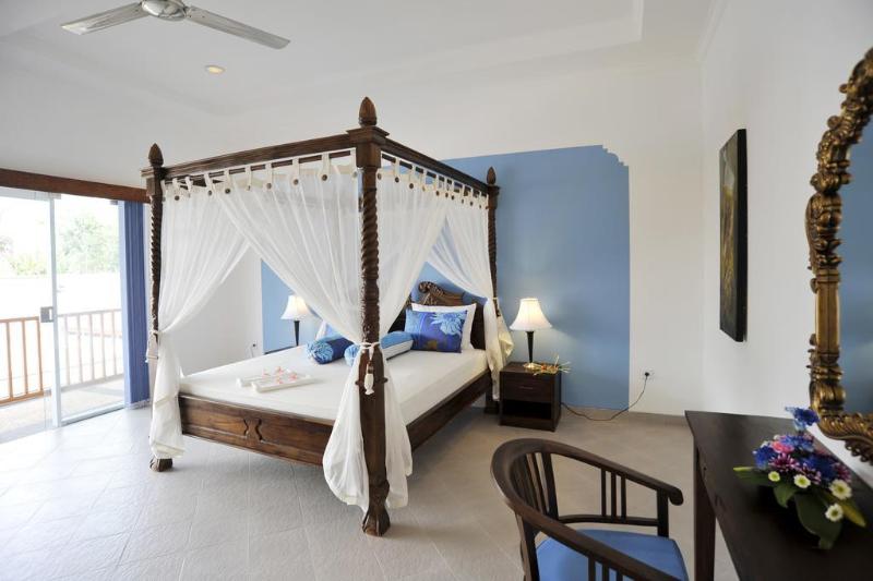 Aquarius Beach Hotel - Genel
