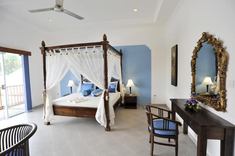 Aquarius Beach Hotel - Genel