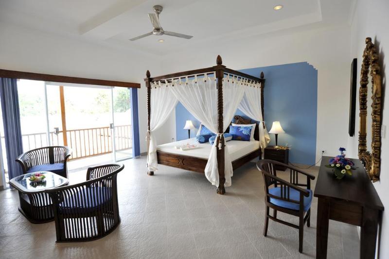 Aquarius Beach Hotel - Genel