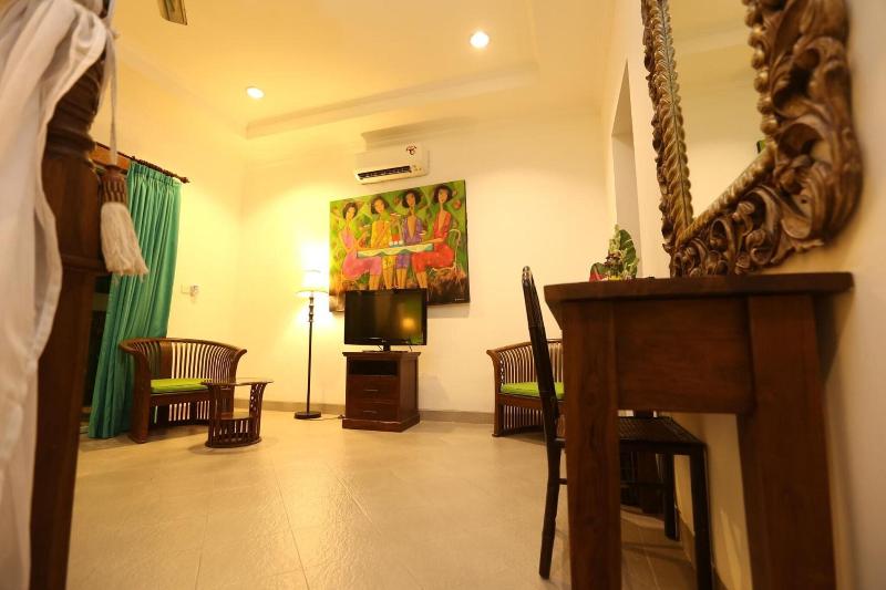 Aquarius Beach Hotel - Genel