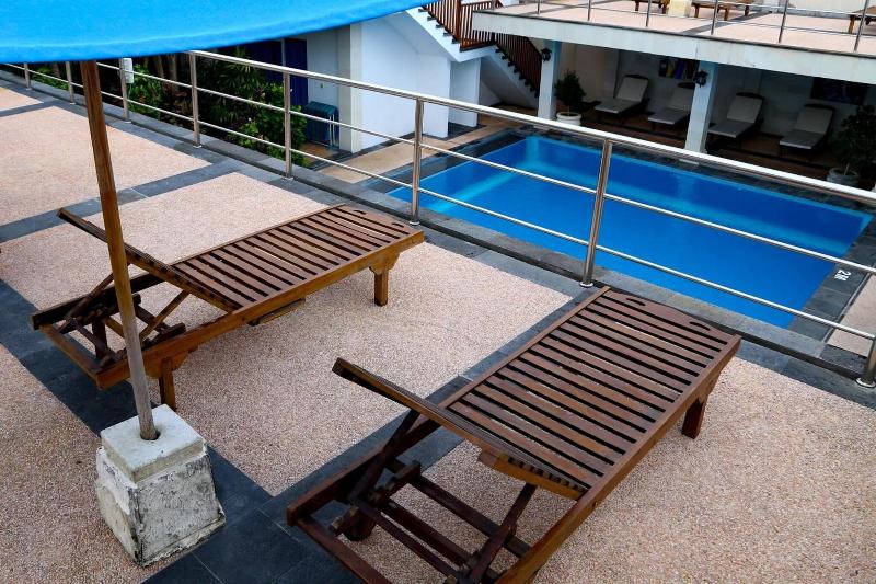 Aquarius Beach Hotel - Havuz