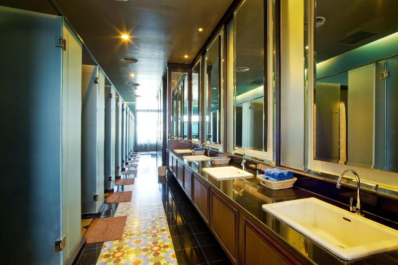 Rancho Charnvee Resort And Country Club - Lobi
