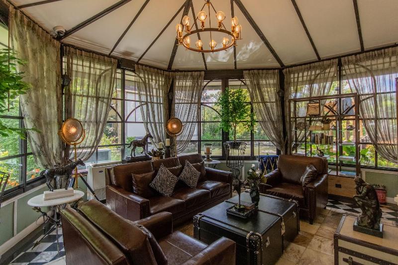Rancho Charnvee Resort And Country Club - Lobi
