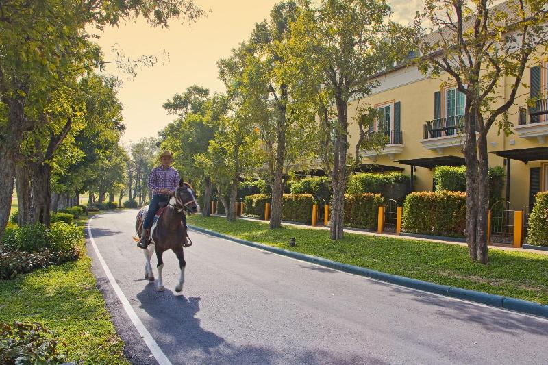 Rancho Charnvee Resort And Country Club - Genel