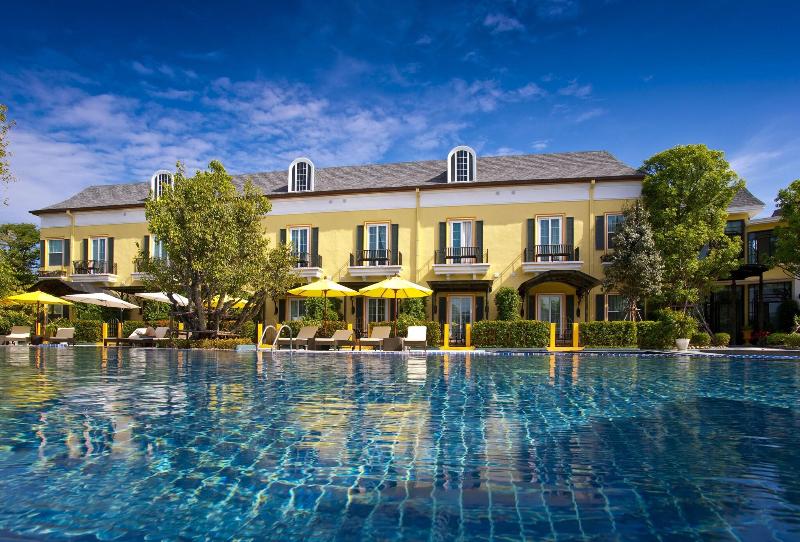 Rancho Charnvee Resort And Country Club - Havuz