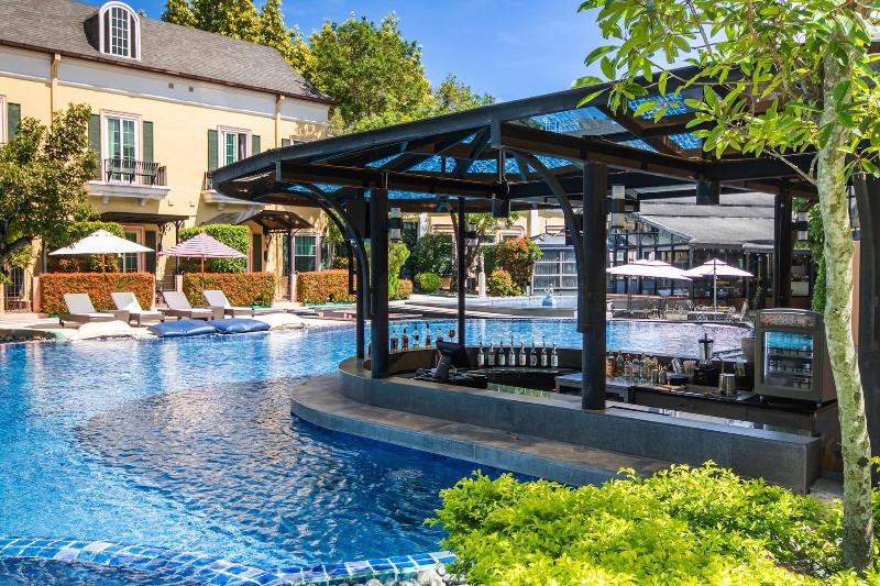 Rancho Charnvee Resort And Country Club - Havuz