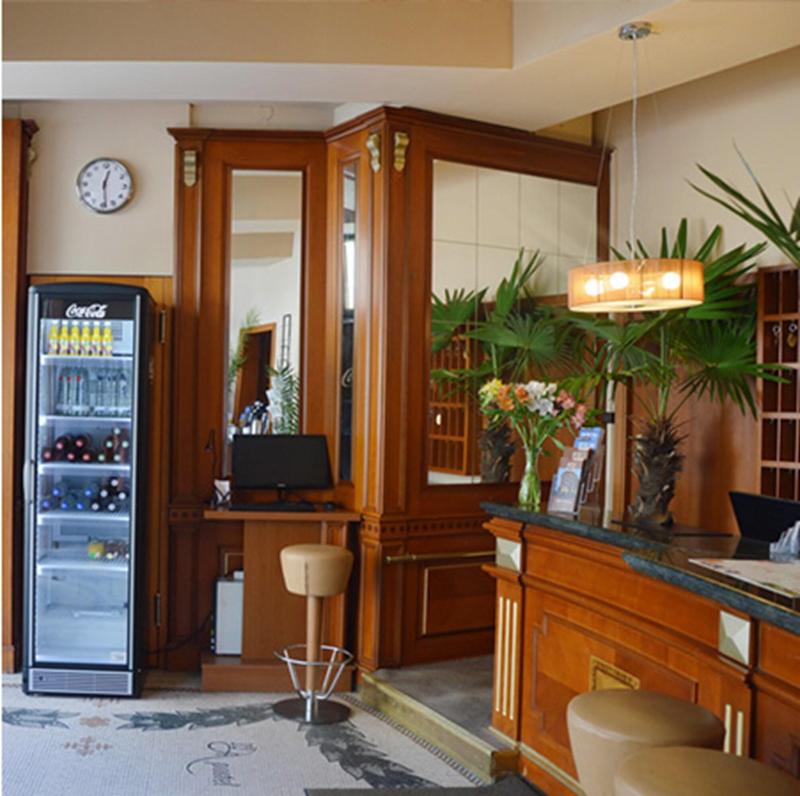 Albergo City Hotel - Lobi